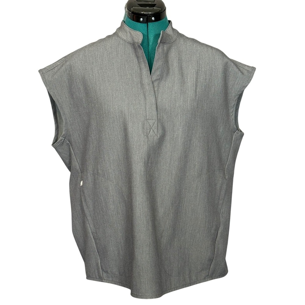 FIGS Technical Collection Rafaela Oversized Scrub Top Sz‎ Small Graphite 1000214